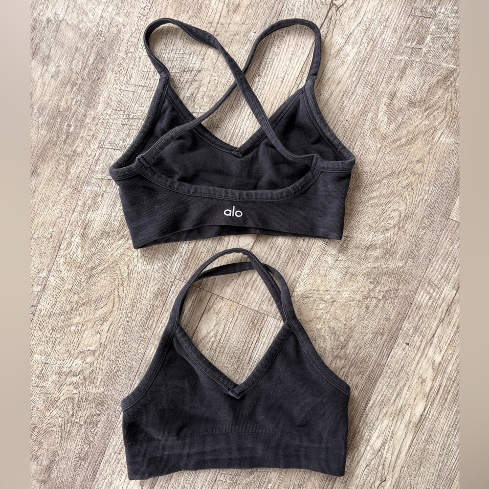 Alo Seamless Ribbed Low Back Sports Bra